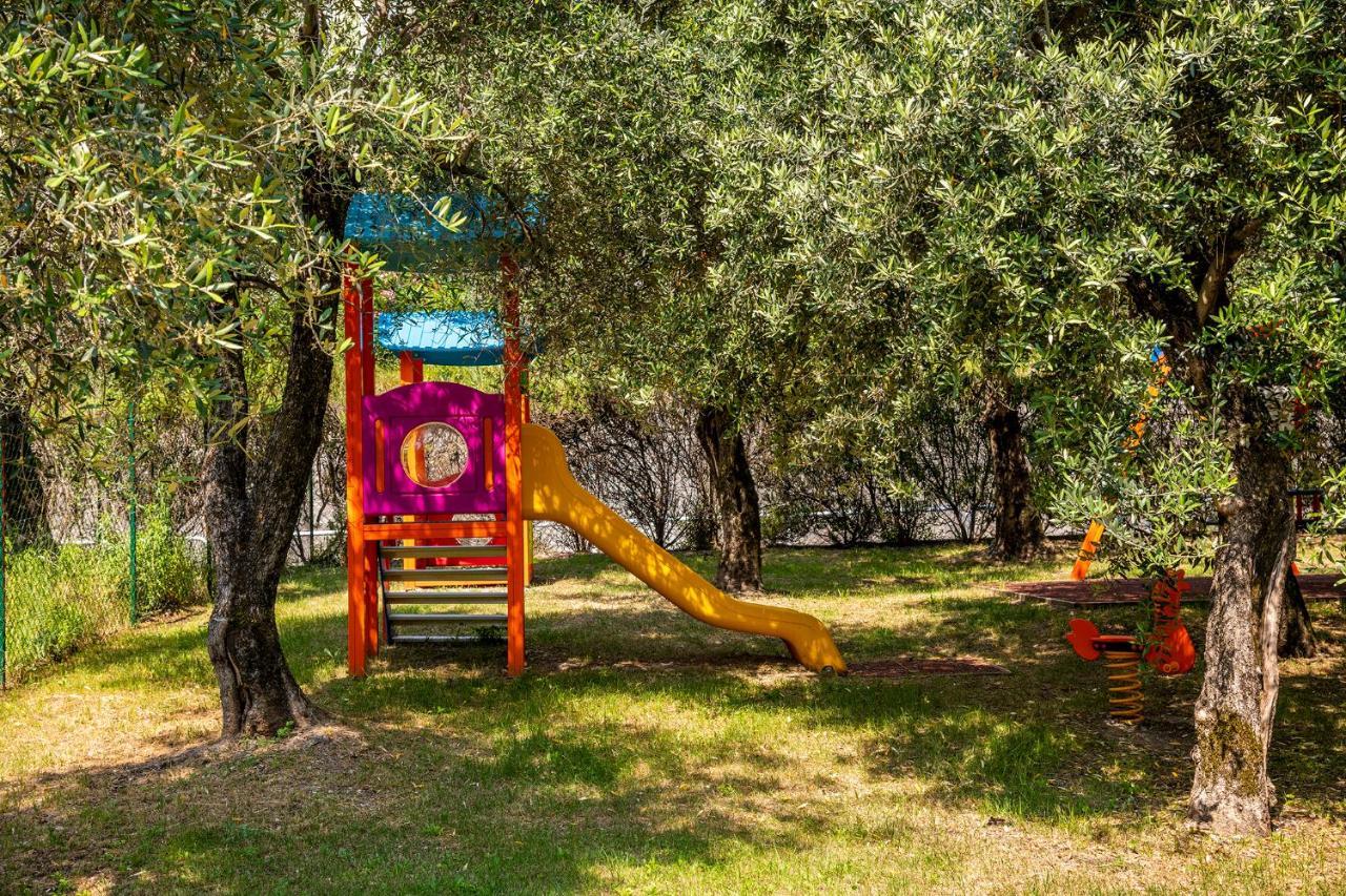 Camping Park Garda 利莫内-苏尔加达 外观 照片