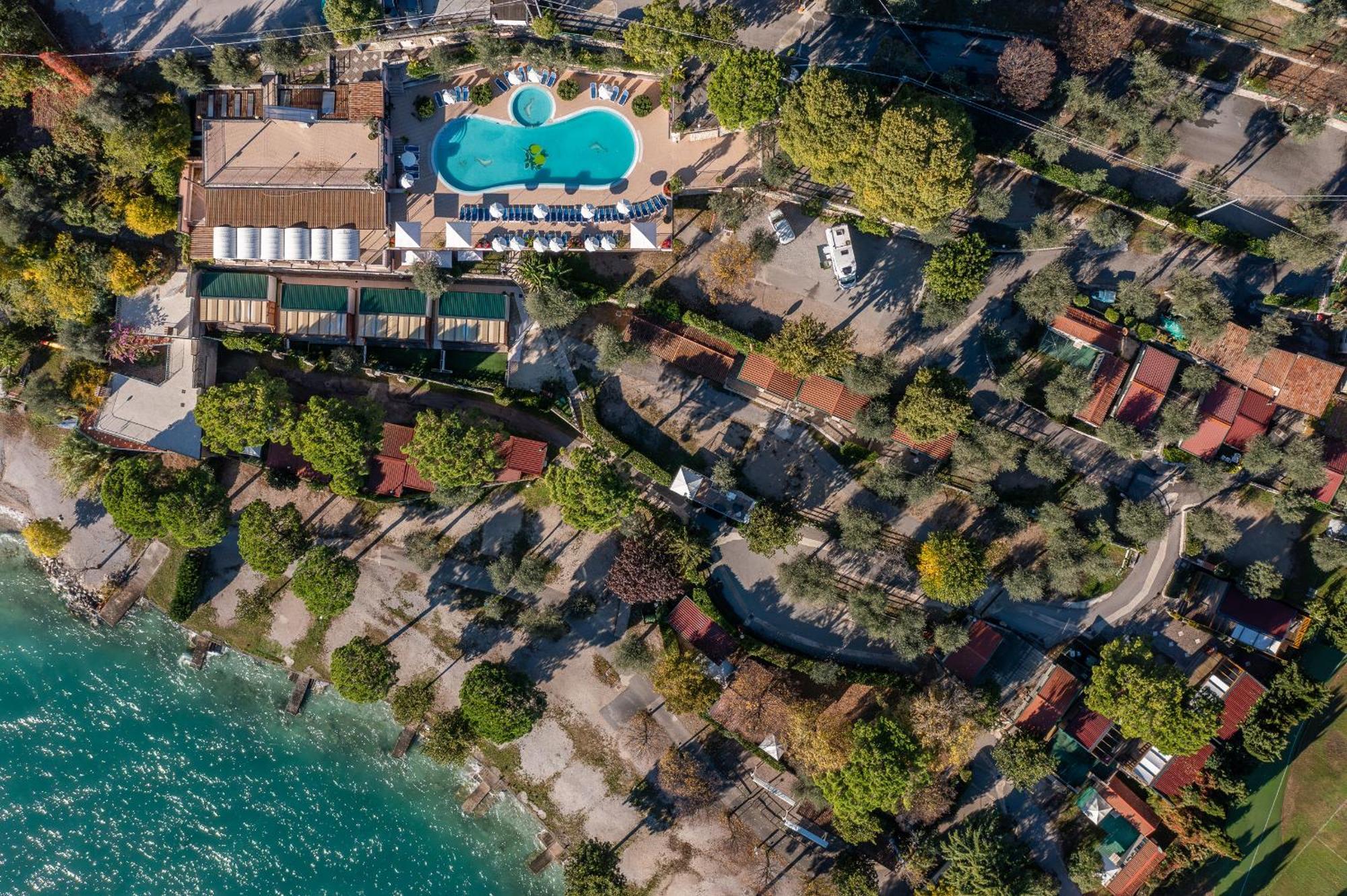 Camping Park Garda 利莫内-苏尔加达 外观 照片