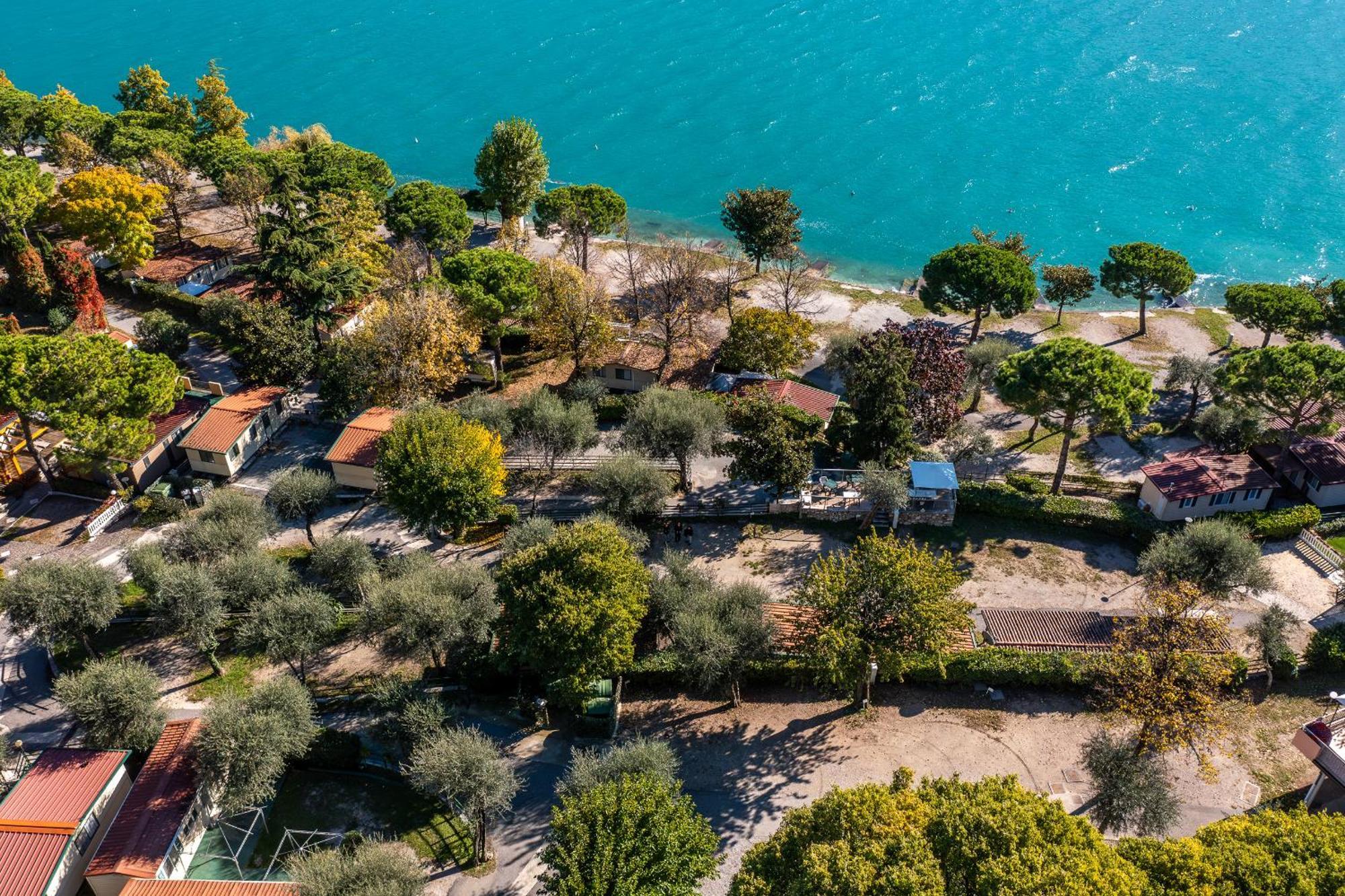Camping Park Garda 利莫内-苏尔加达 外观 照片